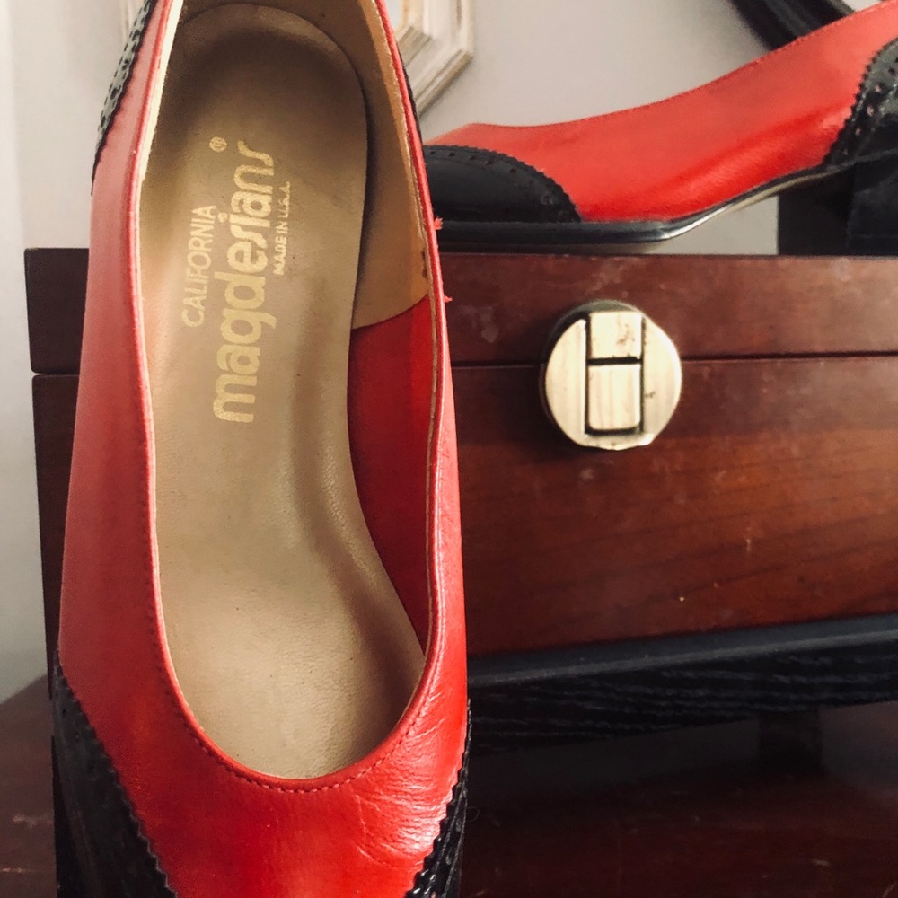 Women’s shoes